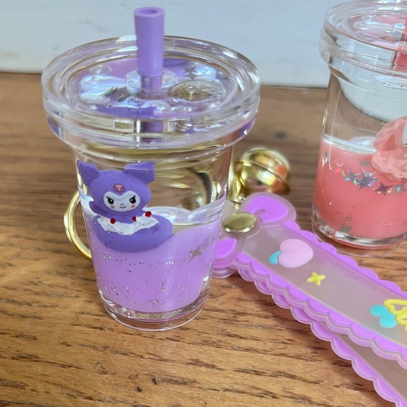 Hello Kitty & Friends Cup Keychain, set of 2, NEW! - Picture 4 of 6